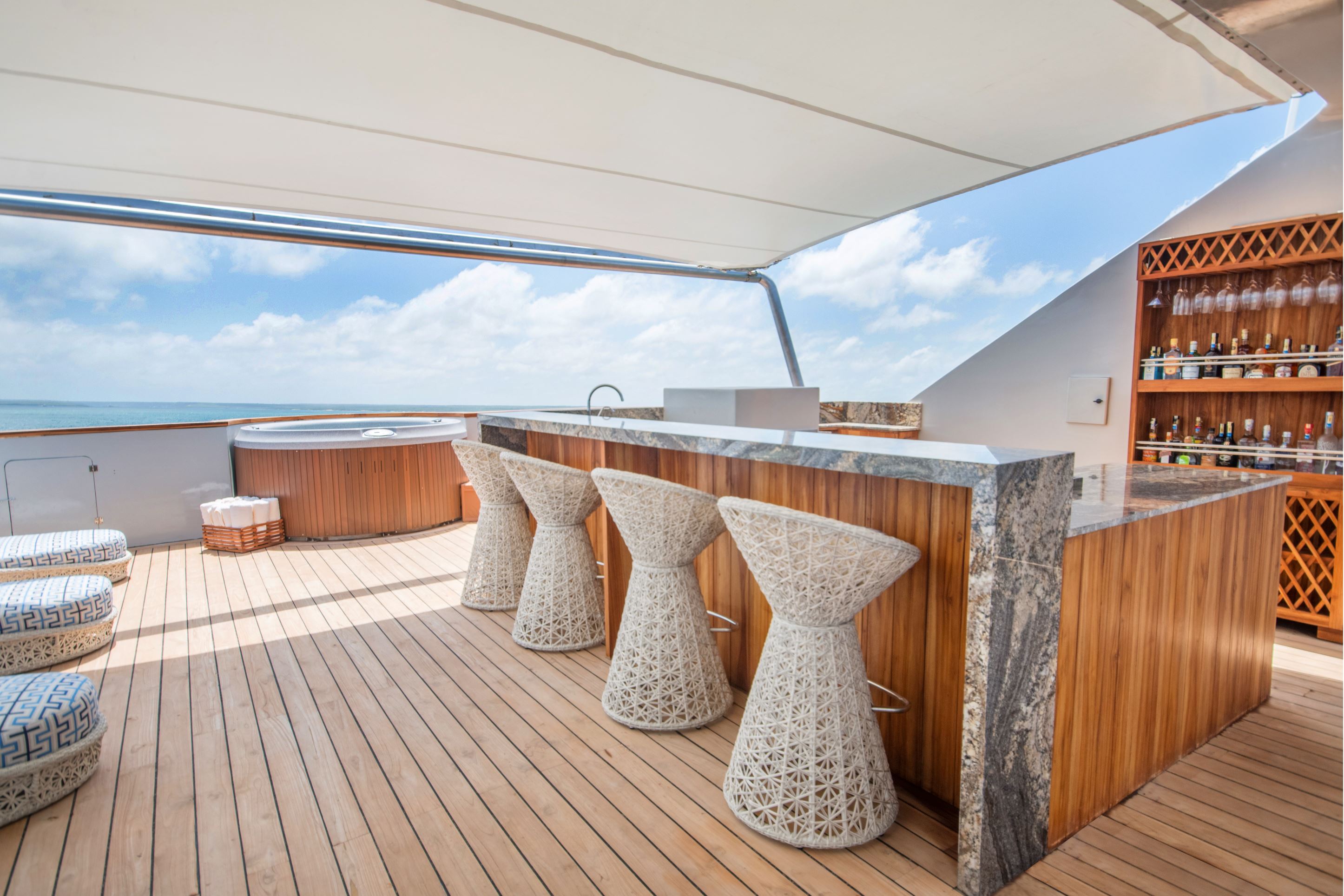 Luxury Yacht Origin: Luxus Motoryacht Origin 8 Tage/7 Nächte Kreuzfahrt