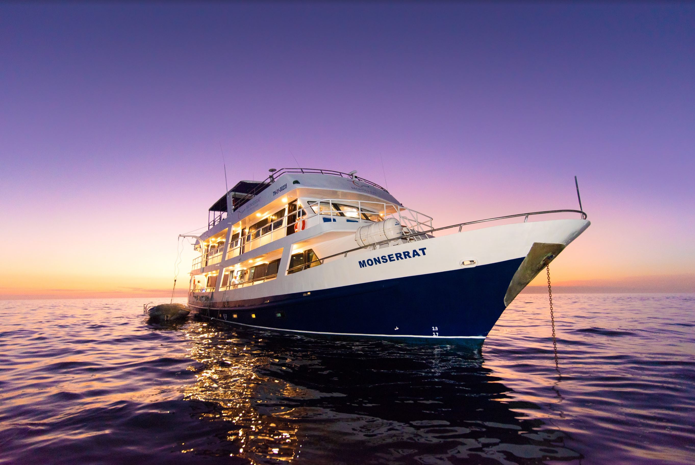 Galapagos Monserrat Motoryacht 12 days/11 nights cruise