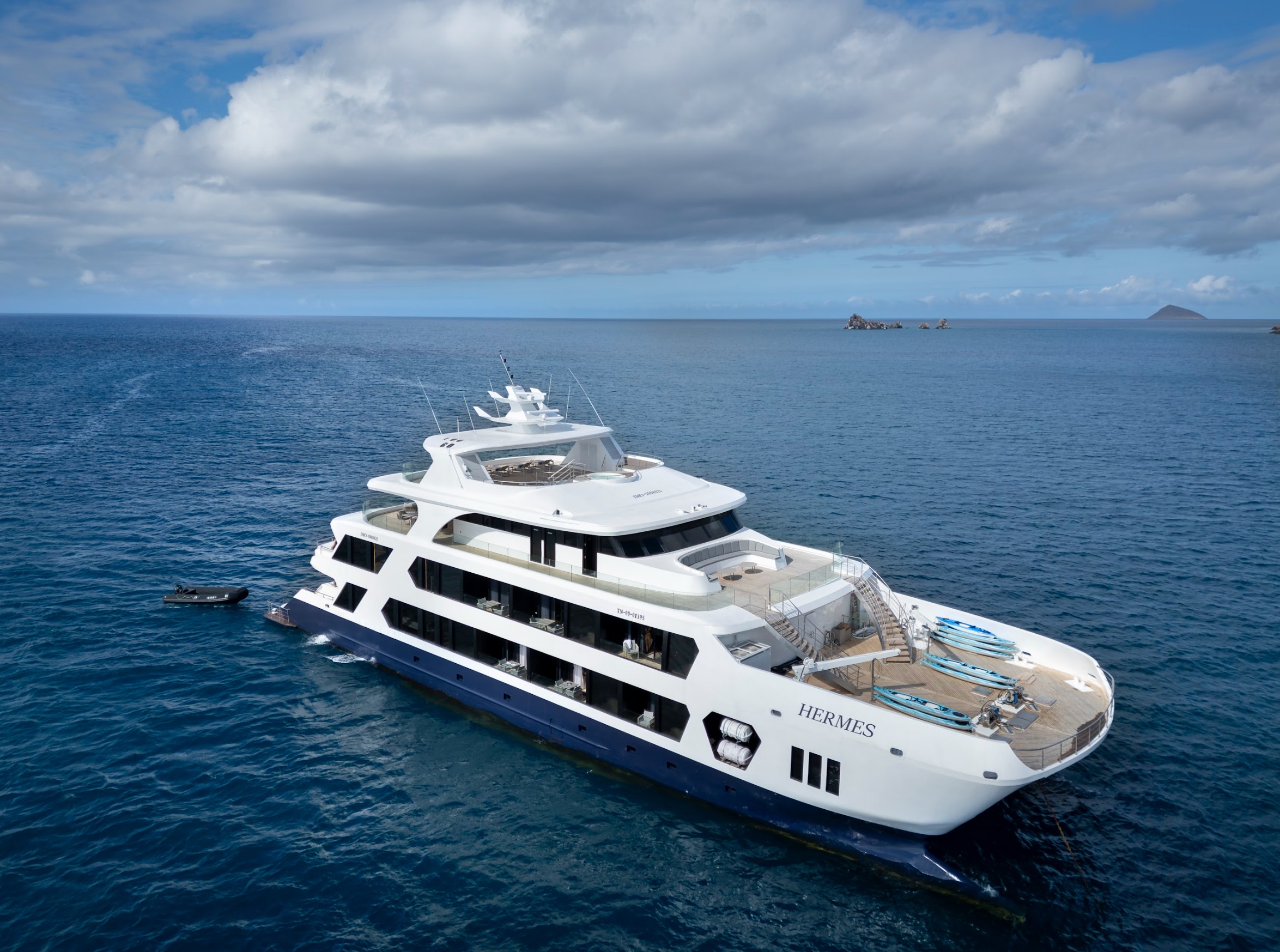 Hermes Mega Catamaran 8 days/7 nights cruise